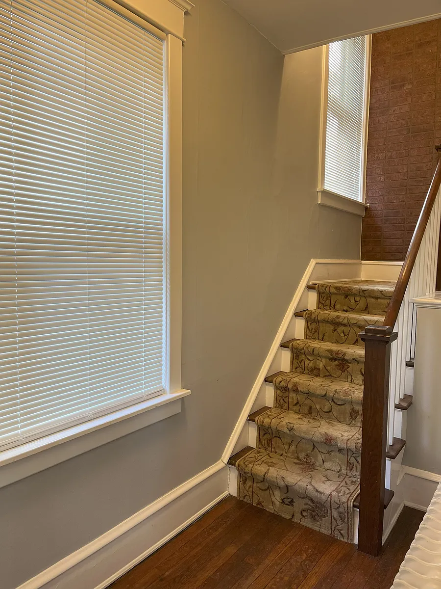 Private entrance on first floor of house. - 502 W 19th St #2
