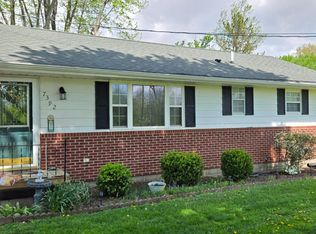 7392 Fairground Rd, Blanchester, OH 45107