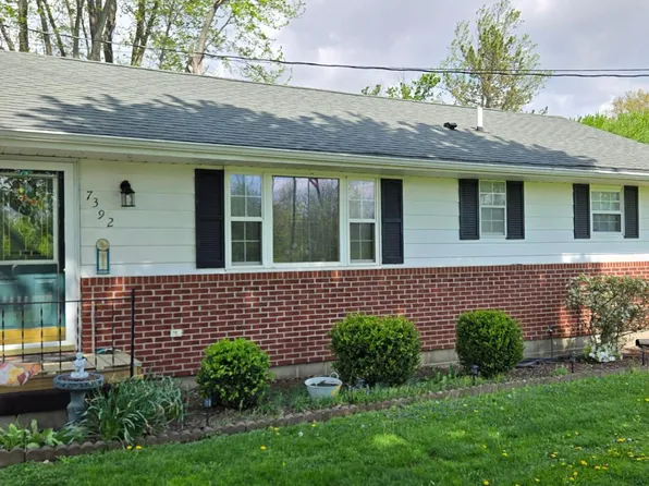 7392 Fairground Rd, Blanchester, OH 45107
