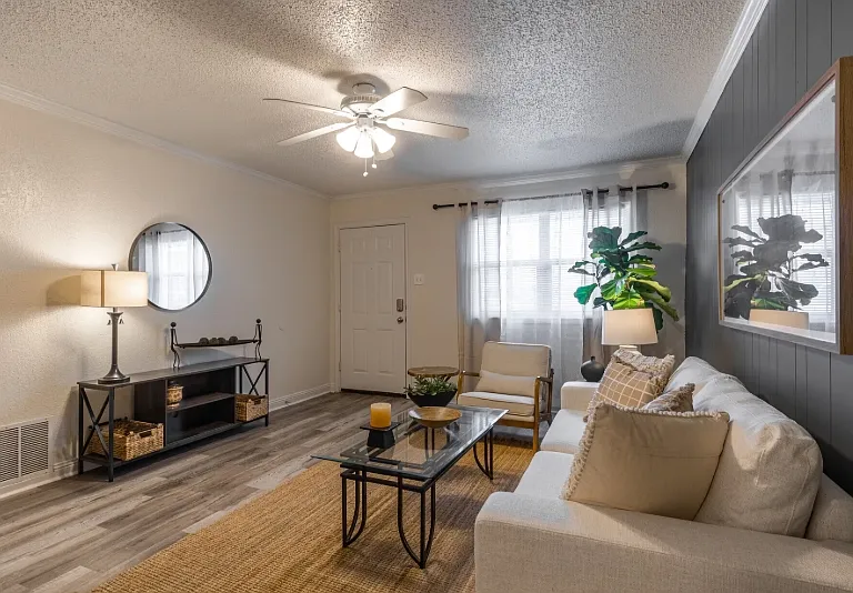 Summer Place Apartments — Photo 8
