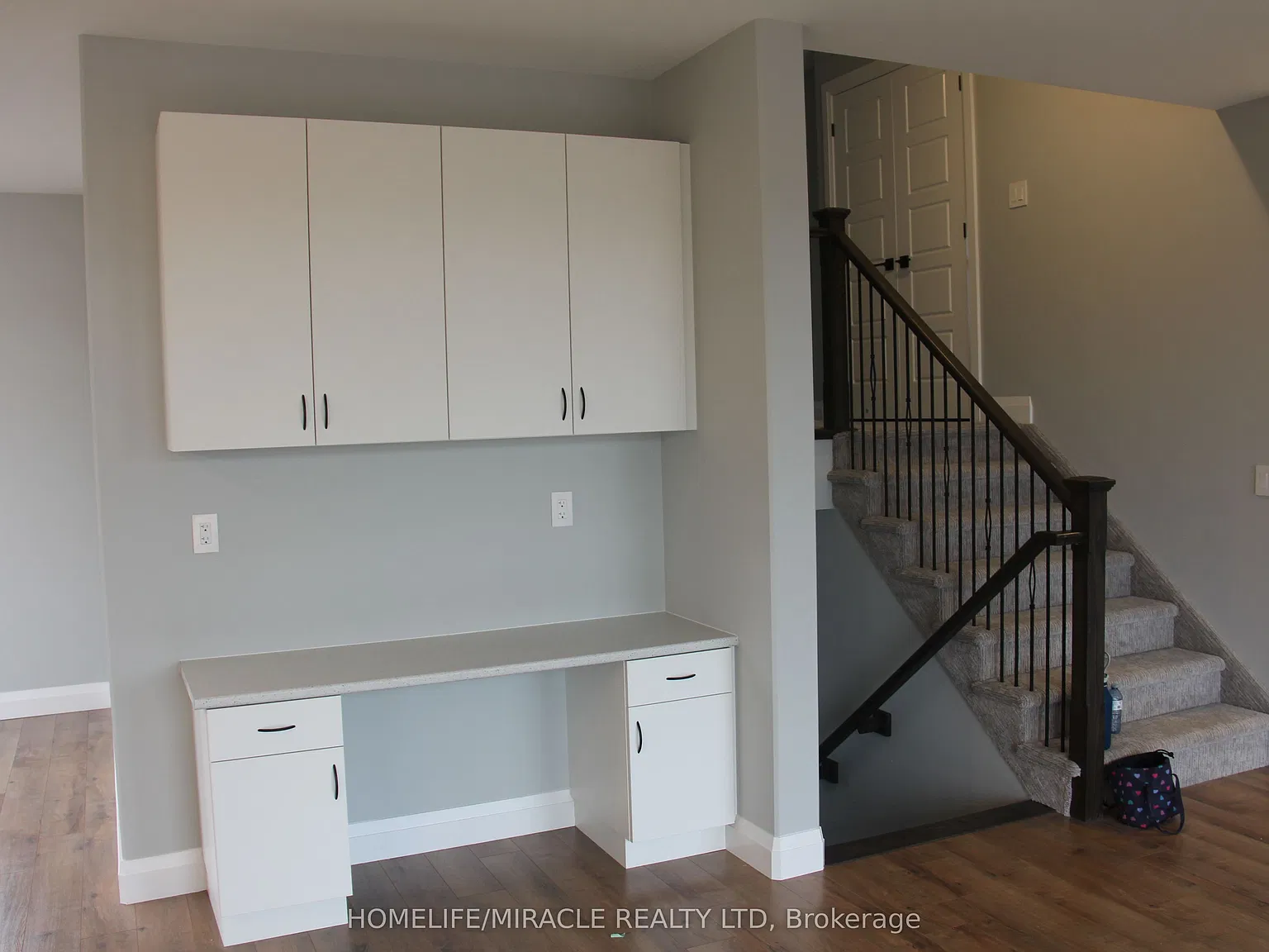 5 bed, $3,199 — Photo 3