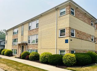 3146 Ridgeland Ave #2E, Berwyn, IL 60402