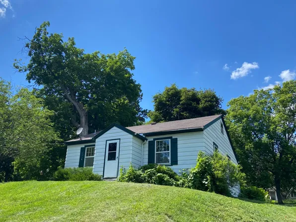 4998 Bartlett Blvd, Mound, MN 55364