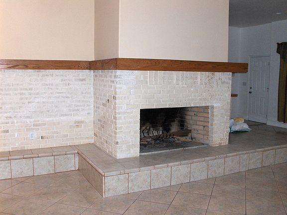 4th image of 24001 Golden Eagle Ln