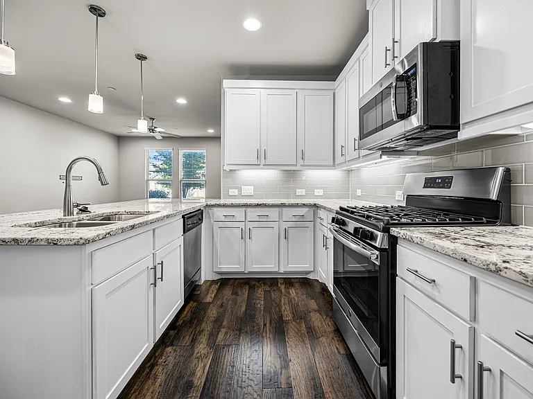 1217 Pebblebrook Dr — Photo 6