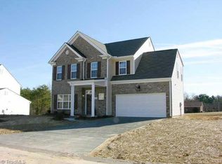 6 Old Salisbury Pl, Winston Salem, NC 27127