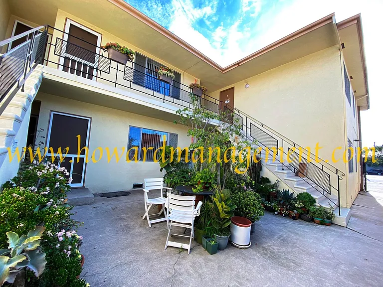 01417EL — Photo 13