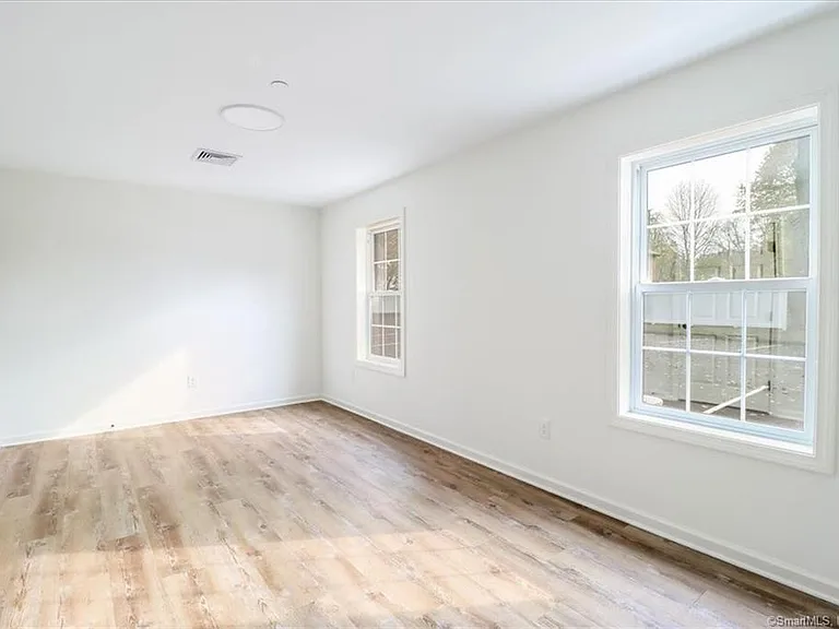 80 South St #105 — Photo 14