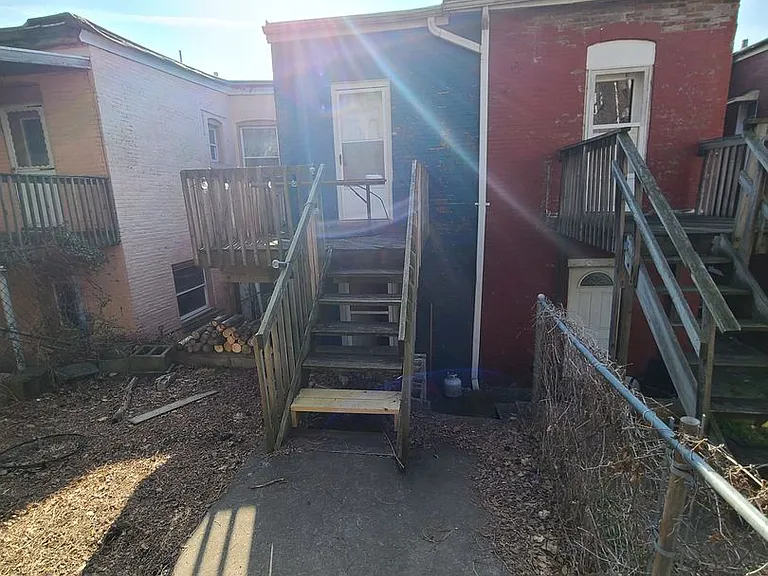 311 Lawn St — Photo 23