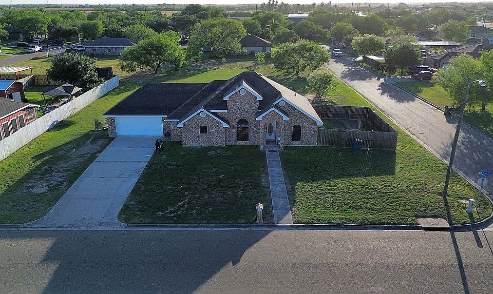 1st image of 476 Texas Dr