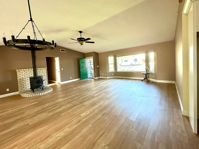 12250 Cranberry Rd — Photo 7