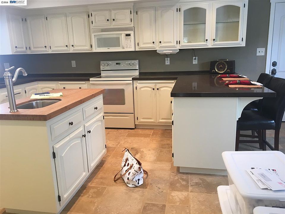2nd image of 248 Martin Ave