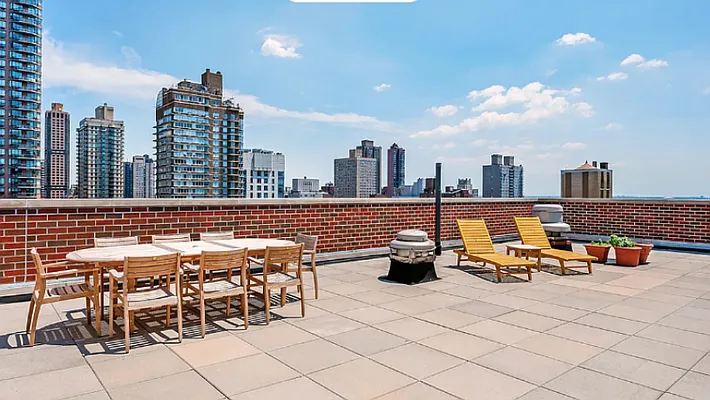 Sold by Compass | media 12