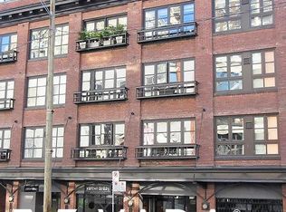 1066 Hamilton St #202, Vancouver, BC V6B 2R9