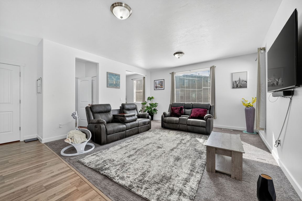 next background image