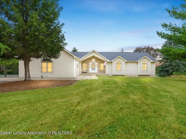 11840 Wood Rd, Dewitt, MI 48820