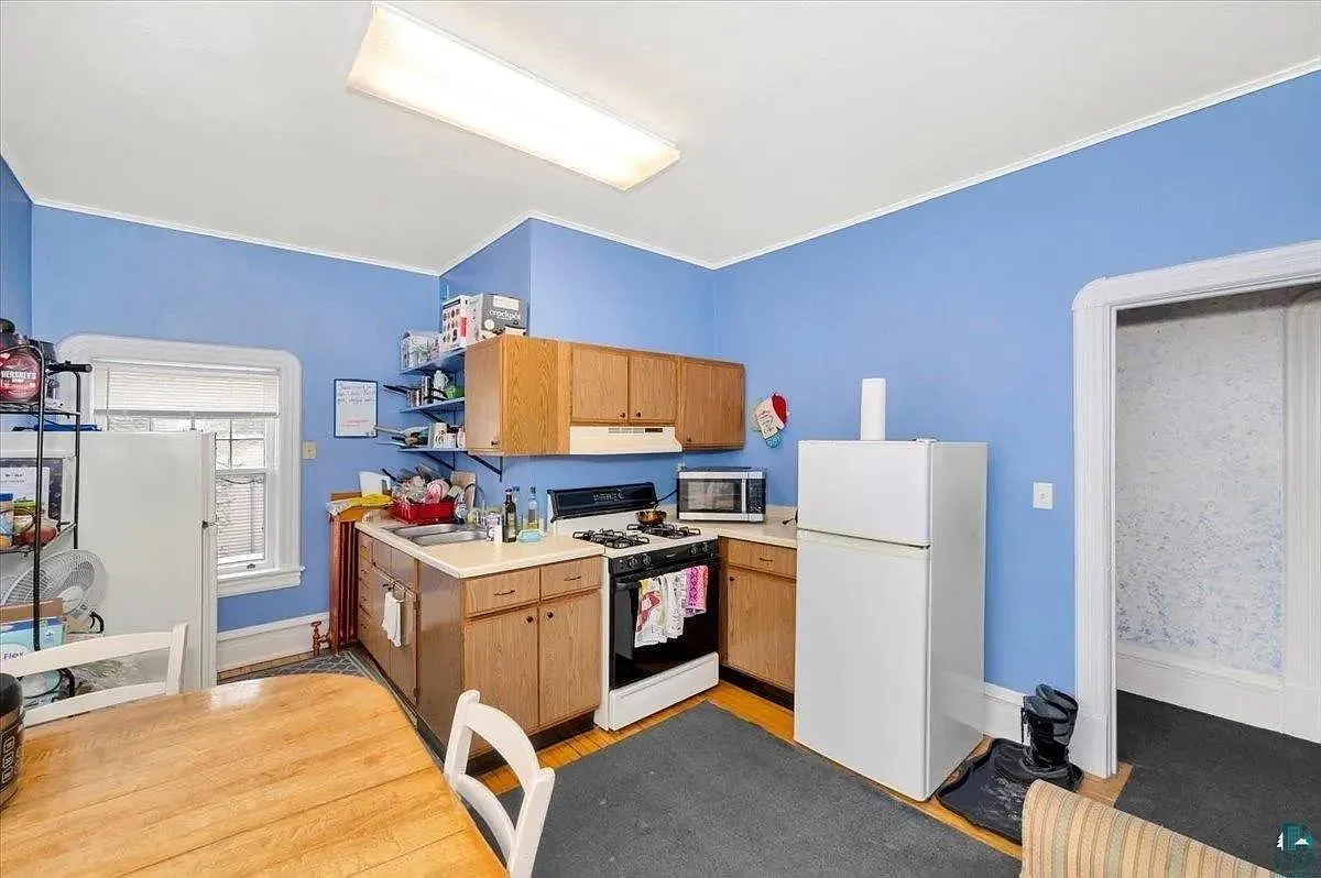 1530 Jefferson St — Photo 3