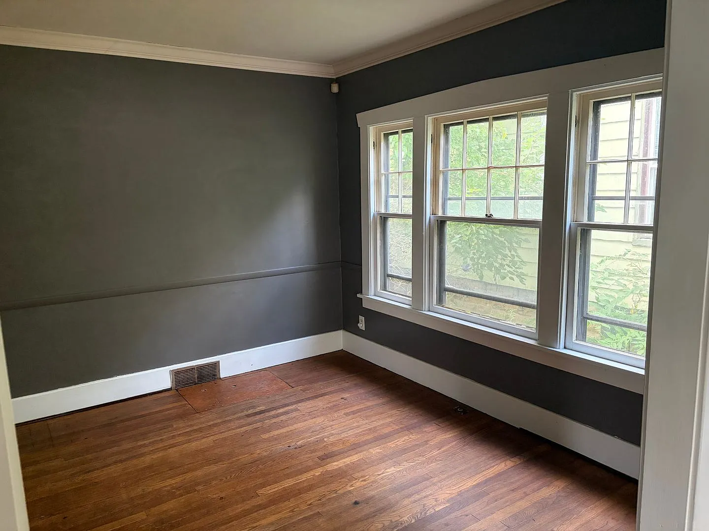 255 Jefferson Ave — Photo 4