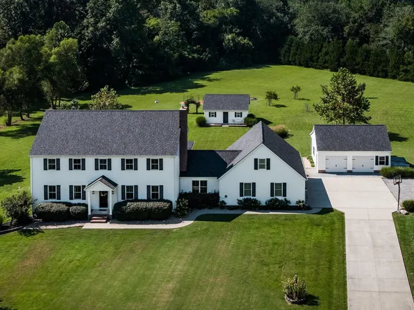 1354 Hickory Trl, Carbondale, IL 62902