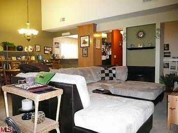 4th image of 18146 Oxnard St Unit 47