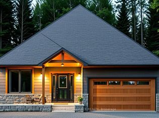 28 Deerview Dr, Quinte West, ON K8V0L8