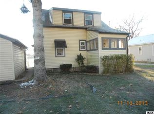 310 Ackerson Lake Dr, Jackson, MI