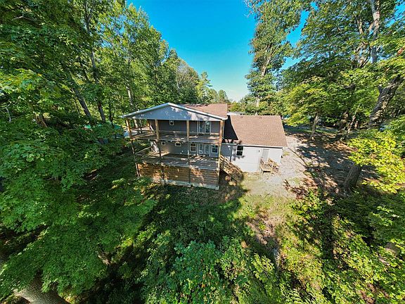 3rd image of 266 Silverside Circle
