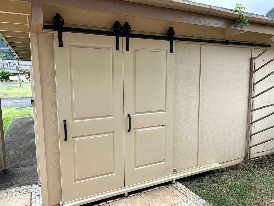 Laundry Area (new full sized washer and dryer) & barn doors