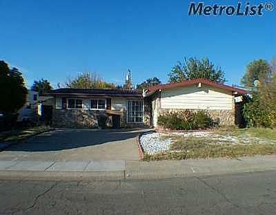 1st image of 3717 Centinella Dr