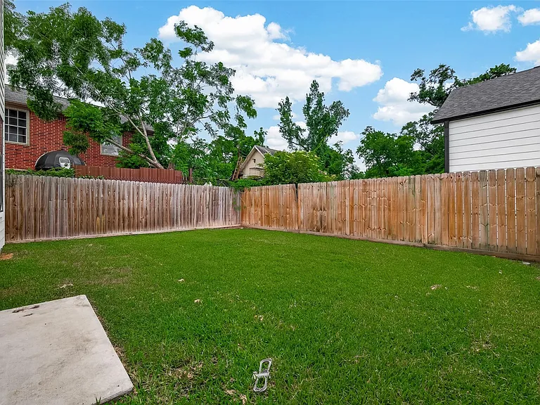 5206 Firnat St — Photo 34