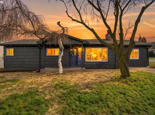 1020 Oregon Ave, The Dalles, OR 97058