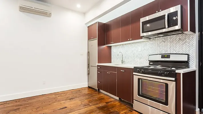 Rented by Nooklyn NYC LLC | media 15