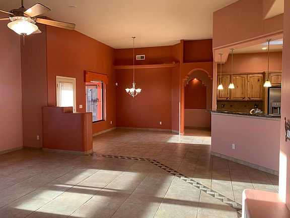 5th image of 2281 Calais Ave