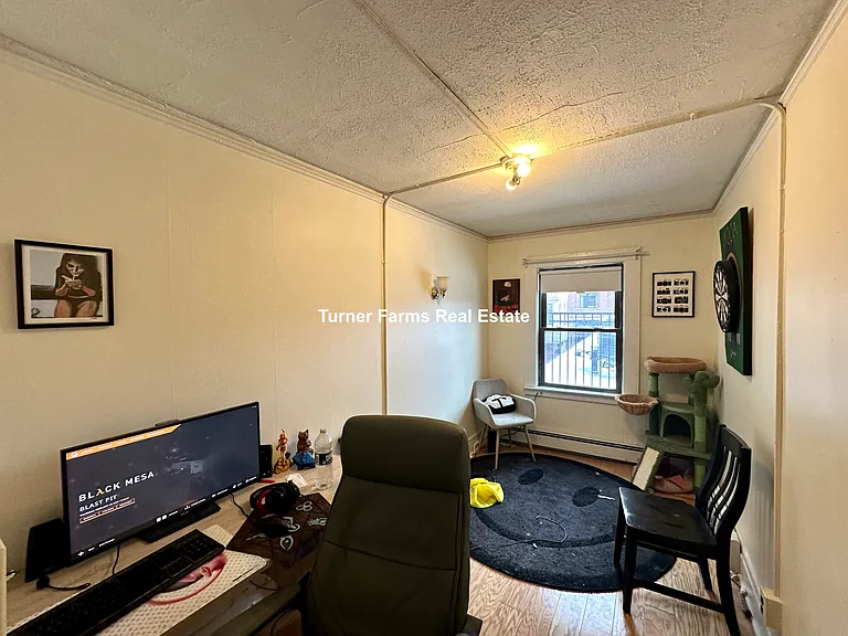 94 W Cedar St #2A — Photo 3