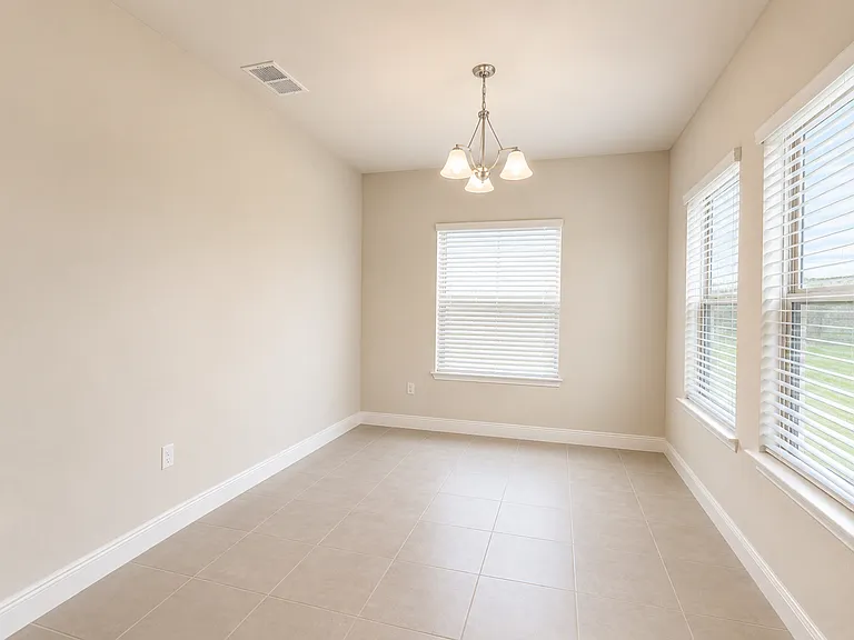 176 Mitchells Mnr — Photo 3