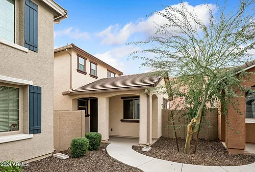 2652 N 73rd Gln Photo 1