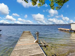 11531 Holmes Point Dr NE, Kirkland, WA