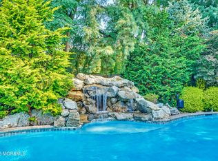 25 Muncy Dr, West Long Branch, NJ