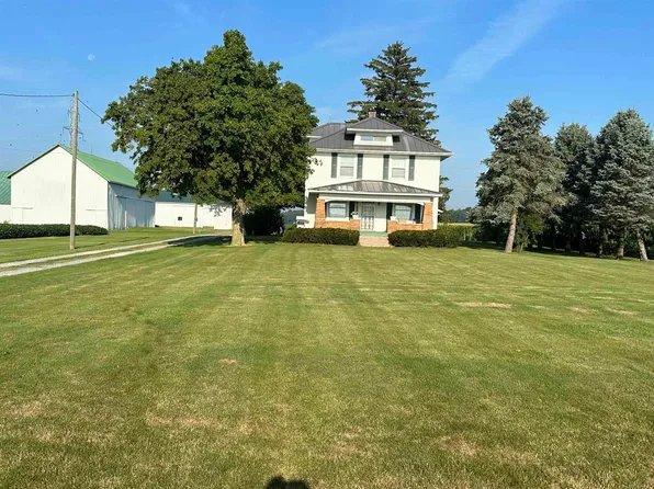 13204 Franke Rd, Hoagland, IN 46745