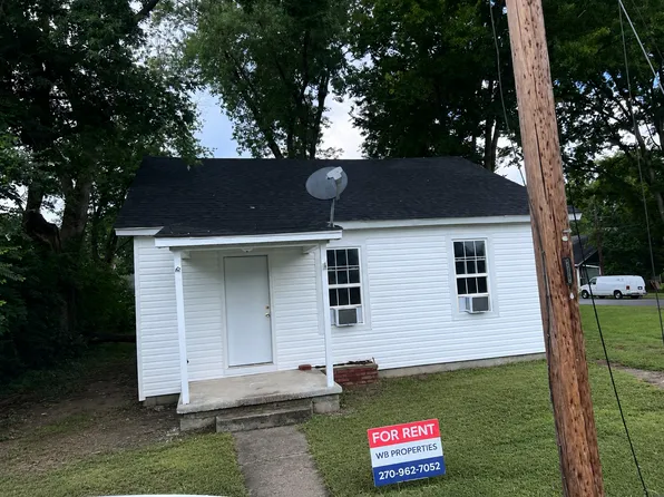 826 Maple Ct, Hopkinsville, KY 42240