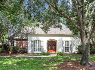 6318 Riverbrook Dr, Baton Rouge, LA 70820