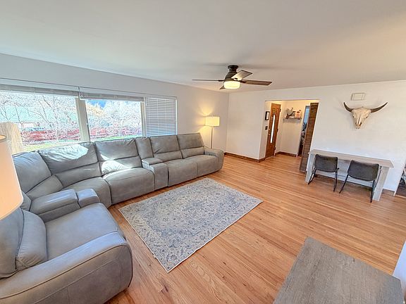 2nd image of 552 Nichols Ln