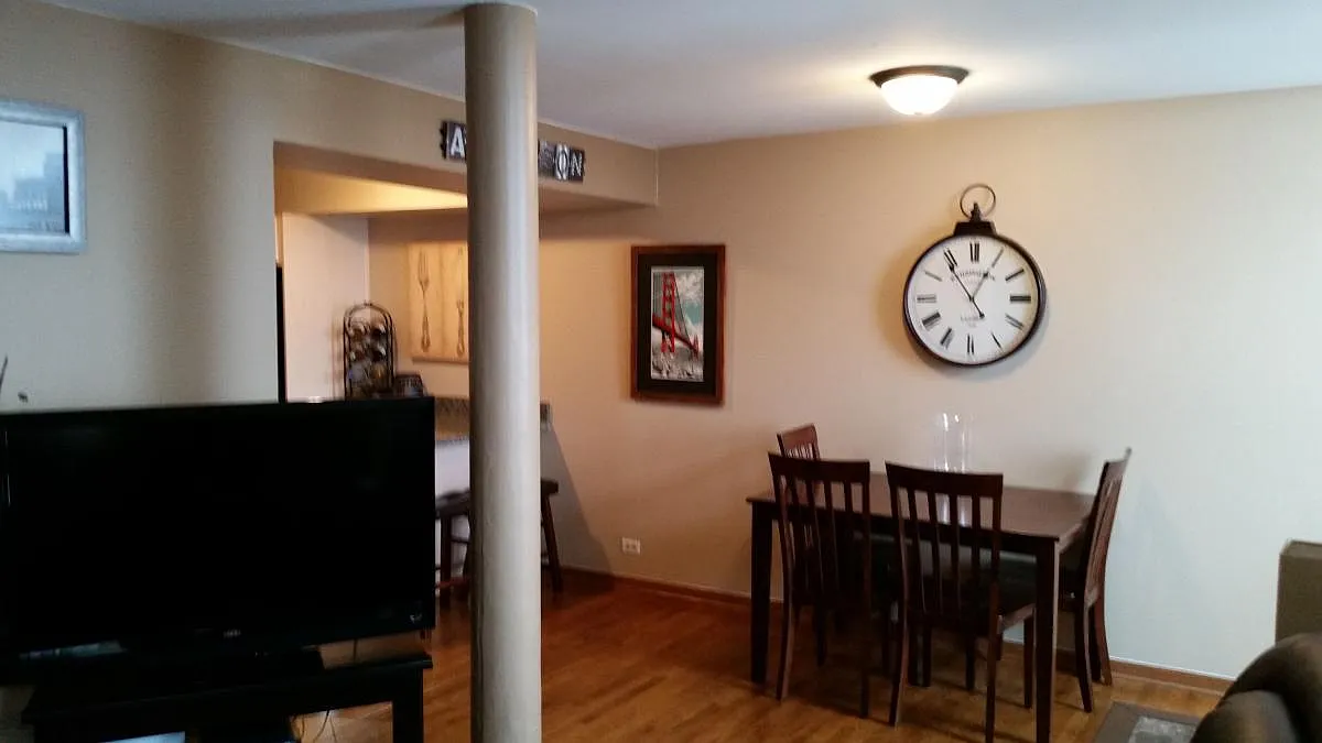 1 bed, 943 sqft, $1,800 — Photo 2