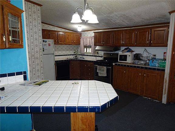 5th image of 1283 New Stanton Ruffsdale Rd E