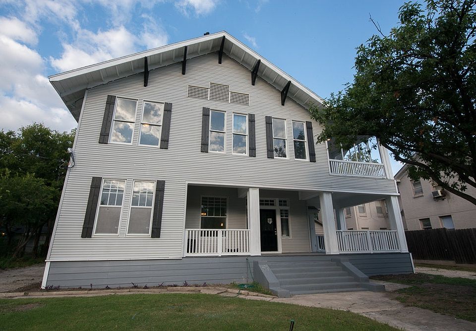 1st image of 714 Gillespie St APT 3
