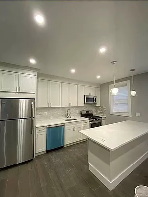 Rented by Voro, LLC | media 2