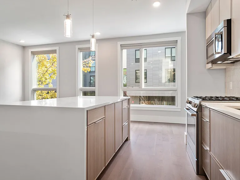 3193 Washington Street — Photo 123