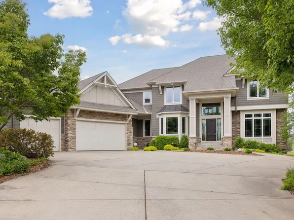 315 Lindsay Rd, Hudson, WI 54016