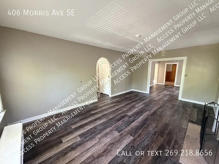 406 Morris Ave SE — Photo 9