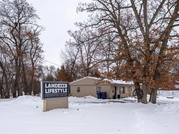 4256 Fox Hills Ct, Janesville, WI 53546